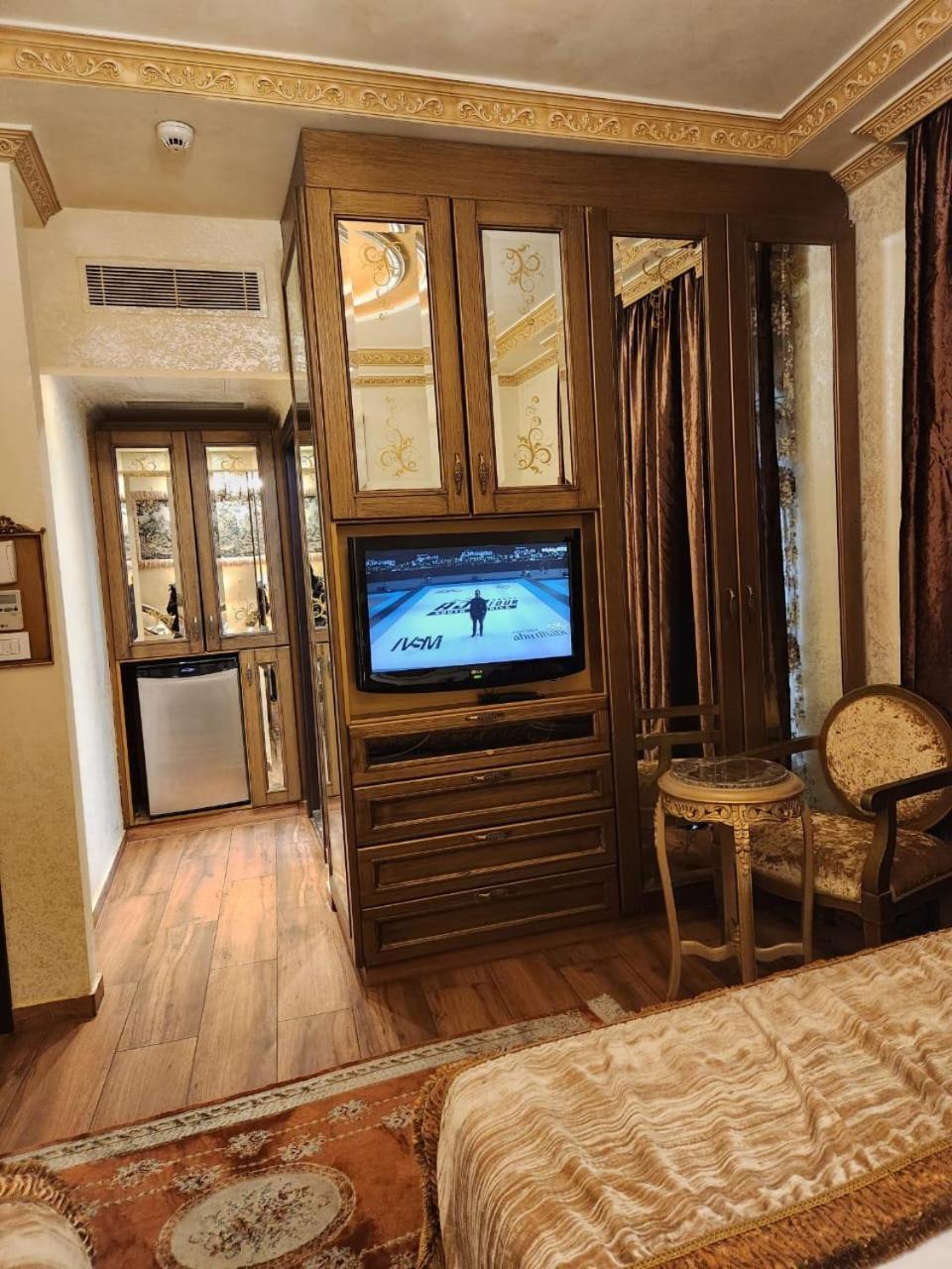 Q Hotel Бейрут Экстерьер фото