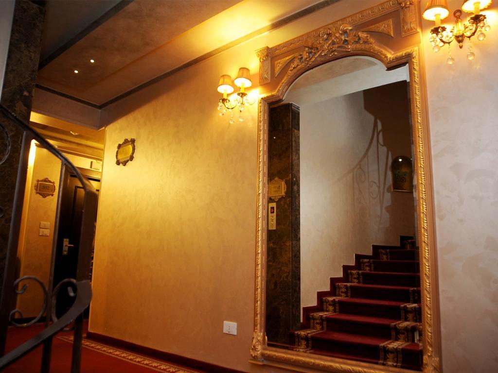 Q Hotel Бейрут Экстерьер фото